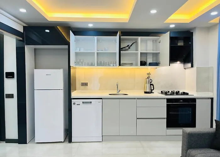 17 Luxury In The Center דירה