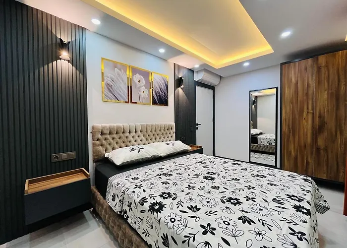 17 Luxury In The Center